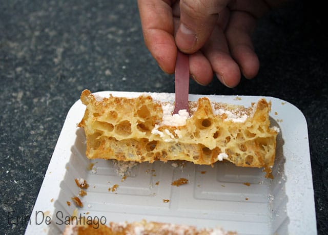 Brussels Waffle 2 Традиционные продукты питания в Бельгии: Льеж и Брюссель Вафли Стиль