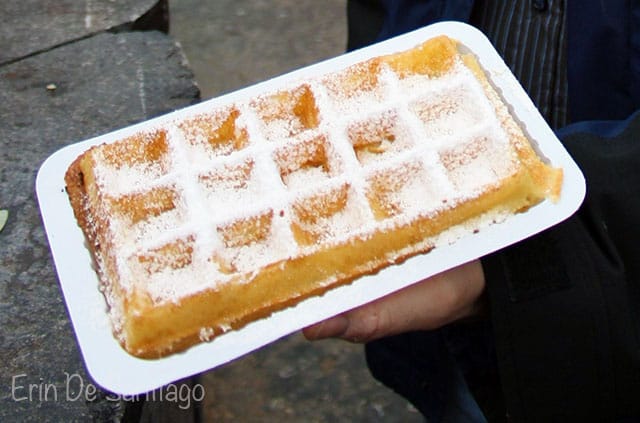 Brussels Waffle Традиционные продукты питания в Бельгии: Льеж и Брюссель Вафли Стиль