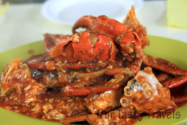 Singapore Chili Crab http://ourtastytravels.com/blog/southeast-asian-cuisine-singapore-chilli-crab/ #ourtastytravels