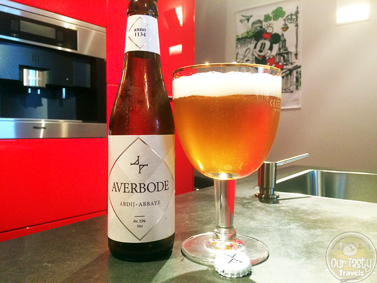 20-Jul-2015 : Averbode by Brouwerij Huyghe. A very pleasant blonde. Nice balance of fruit and bitterness. #ottbeerdiary