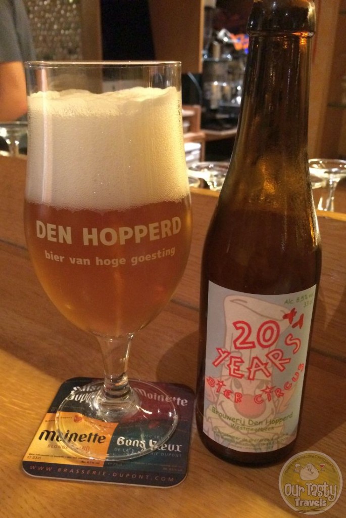 26-Aug-2015: 20+1 Years Bier Circus by Brouwerij Den Hopperd. Great first beer of #ebbc15. Great flavor. Nice bitterness. Lovely Tripel! #ottbeerdiary