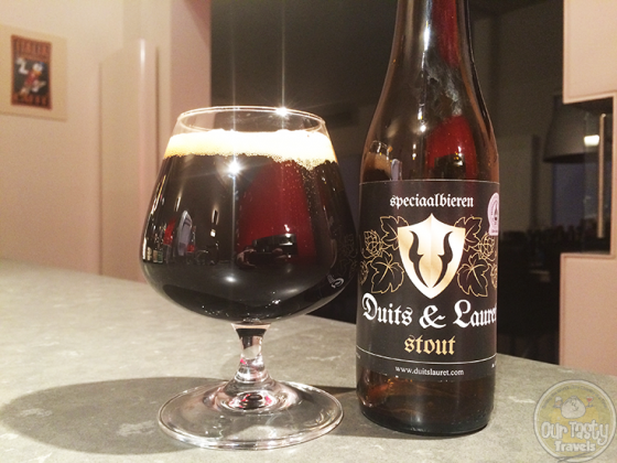 6-Feb-2015 : Duits & Lauret Stout out of Utrecht. Poured a dark black, with just a little bit of head. Nice coffee flavor and bitterness. #ottbeerdiary