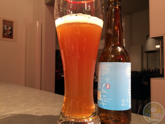 15-Feb-2015 : Emelisse 2.5 by Bierbrouwerij Emelisse. Only 2.5% ABV, but full of hoppy bitterness and floral sweetness. Very aromatic. #ottbeerdiary