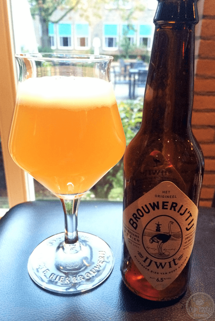 14-Oct-2015: IJwit by Brouwerij 't Ij. Summer may be over, but still time for a witbier. Fruity, with a decent bitter undertone. A very decent witbier. 6.5% ABV. #ottbeerdiary