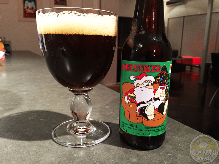 06-Dec-2015: Kerstbier by Jantjes Bieren. Actually, not bad. Wee bit sweet, but not as bad as I would have thought. Nice dark, fruit spice flavors. Better from bottle than draft. 30cl. 9% ABV. #ottbeerdiary #ottadvent15