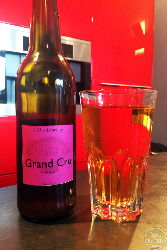 02-Aug-2015: Grand Cru Framboise 2012 by Kolding Bryglaug. A bit disappointing. Not much sour. Wee bit of funk. Not too much fruit. Perhaps past prime? Seems too soon. Oh well. #ottbeerdiary