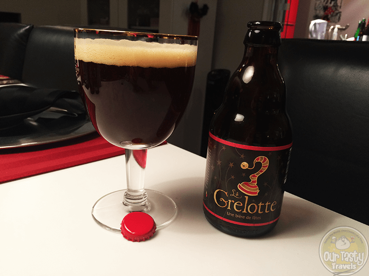 12-Jan-2016: La Grelotte by Brasserie Grain d'Orge. Don't drink too cold. Some anise and herbals. Slightly sweet. You taste the 9%. #ottbeerdiary