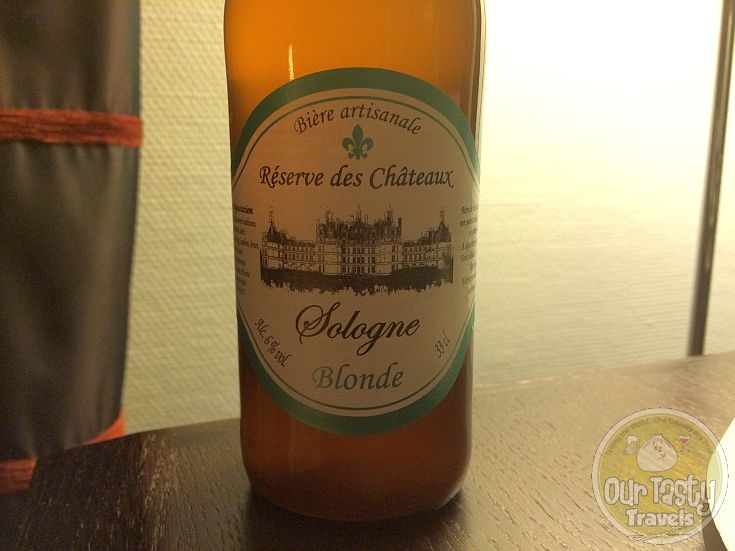15-May-2015 : Sologne Blonde by Chambord Gastronomie. Up front bitterness and a hint of fruit. Seems like it will be quite good. But slightly lacking behind it to carry it the rest of the way. #ottbeerdiary