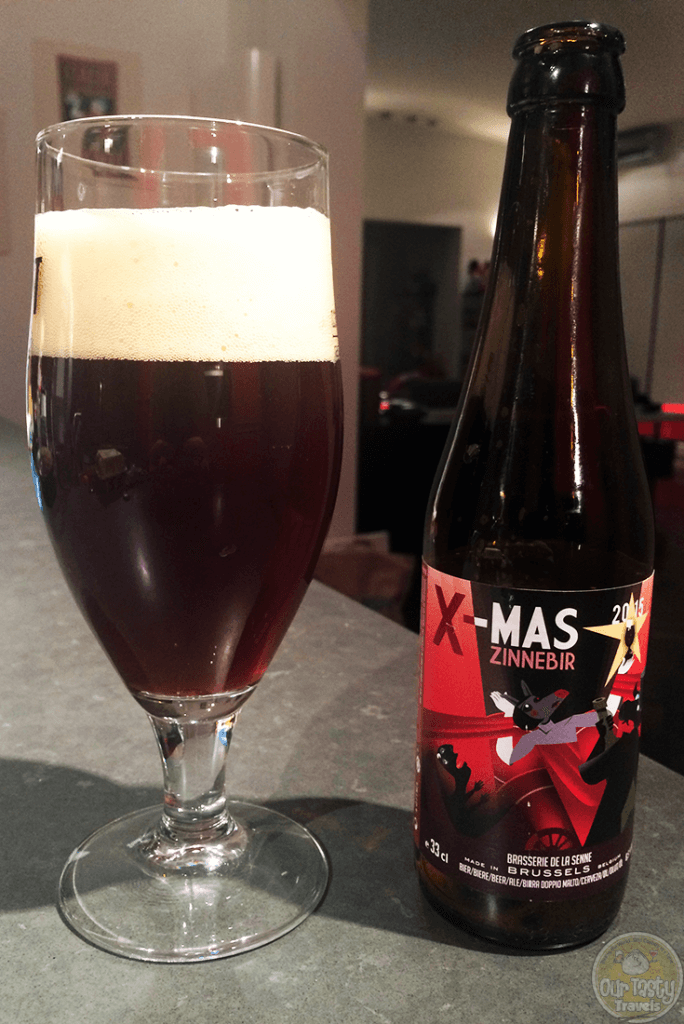 02-Dec-2015: X-Mas Zinnebir (2015) by Brasserie de la Senne. While I do like many of De la Senne's beers, this one is A bit too sweet for my taste. Still a decent bitterness underneath. #ottbeerdiary #ottadvent15